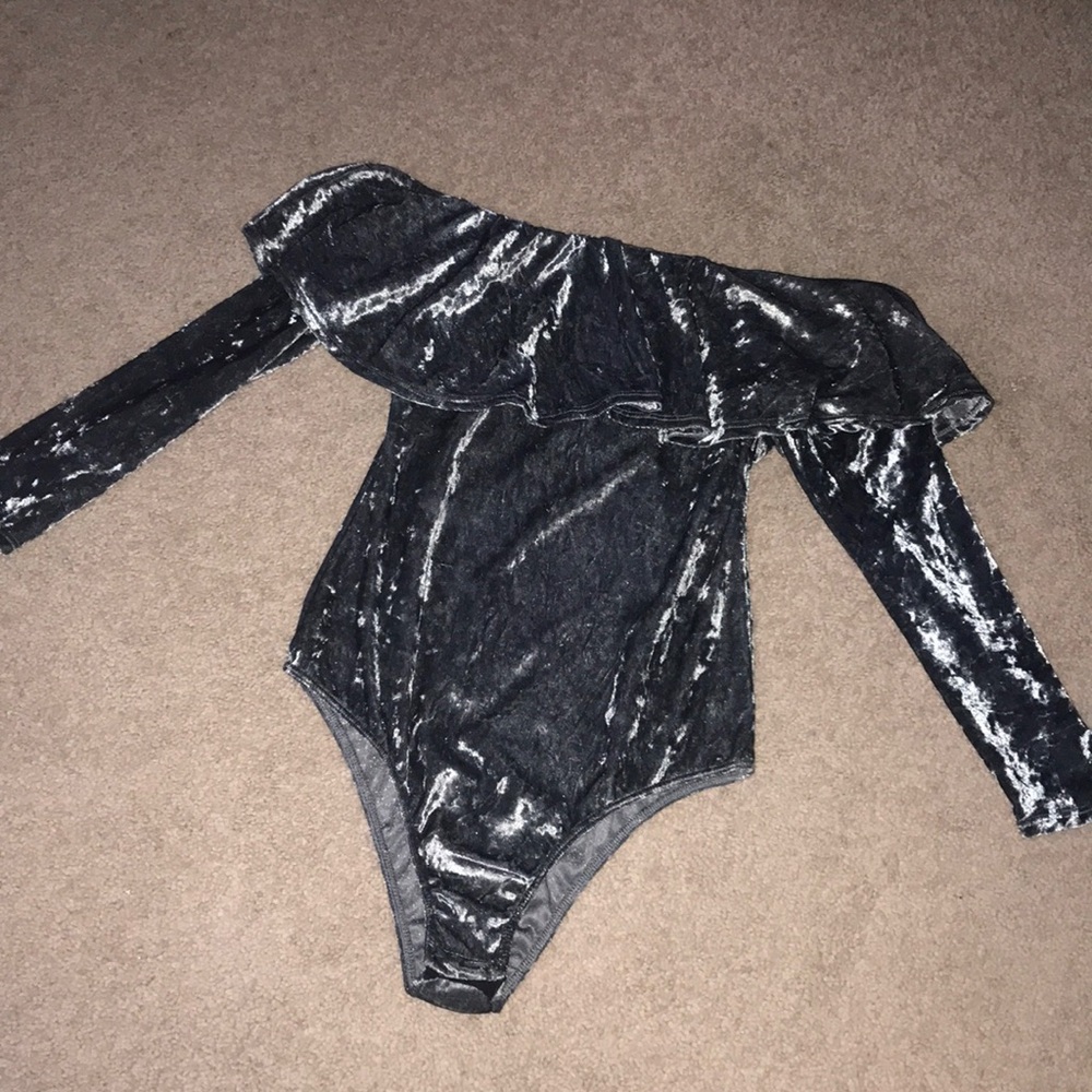 Women’s top.